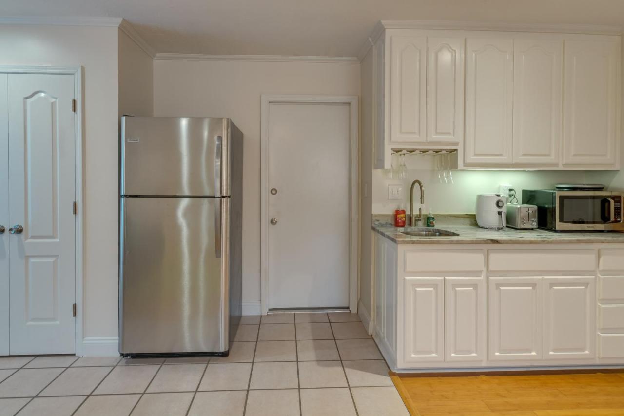 Gulf Breeze Vacation Rental For 2 With Pool Access! Εξωτερικό φωτογραφία