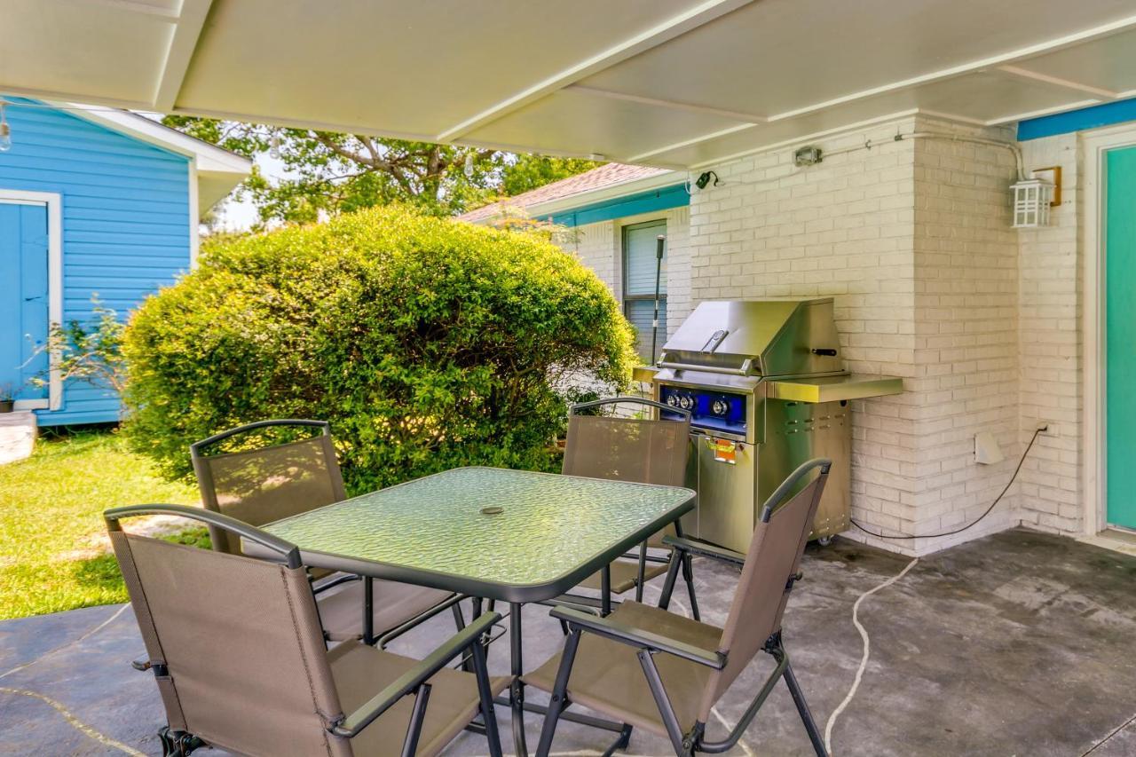 Gulf Breeze Vacation Rental For 2 With Pool Access! Εξωτερικό φωτογραφία