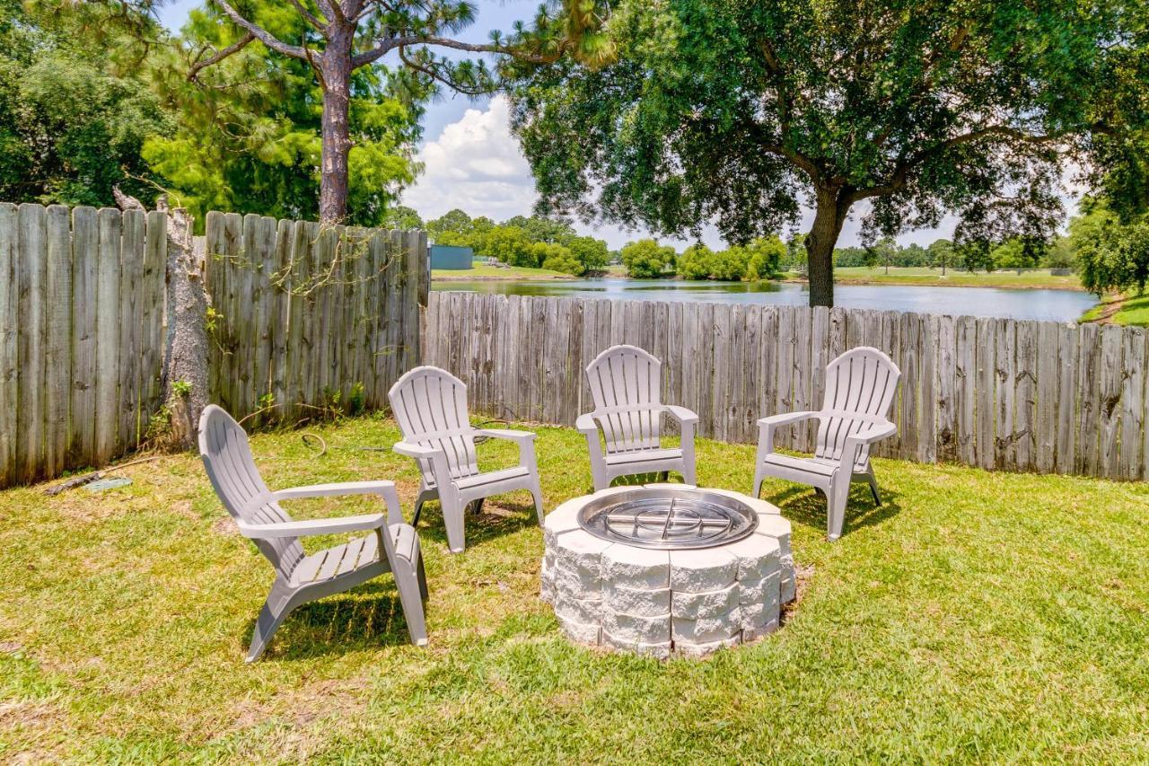 Gulf Breeze Vacation Rental For 2 With Pool Access! Εξωτερικό φωτογραφία